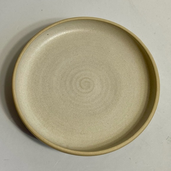 VERMONT POTTERY ELIZABETH ROMAN Studio Art Sponge Ware Pottery Dutch Oven MINT - Picture 9 of 13